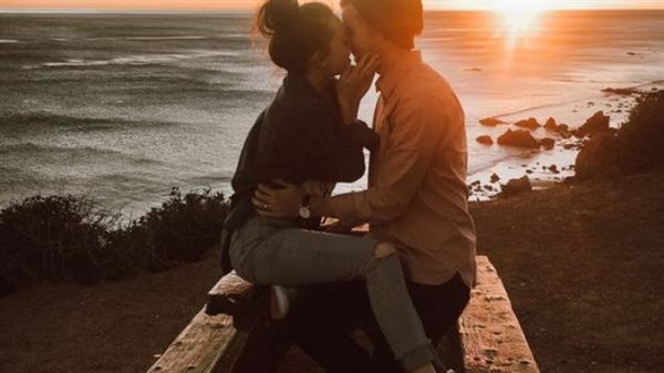 Nằm mơ thấy người y&ecirc;u đ&aacute;nh đề con g&igrave;?