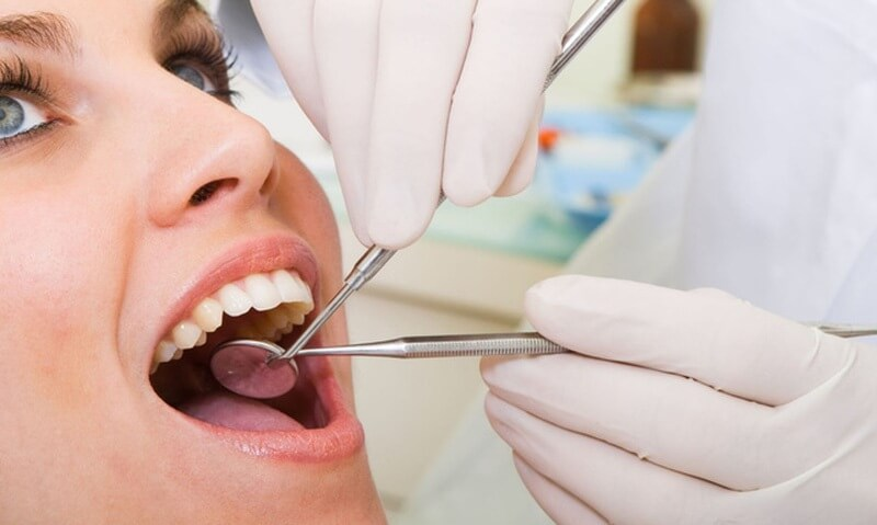 Giải m&atilde; giấc mơ thấy nhổ răng