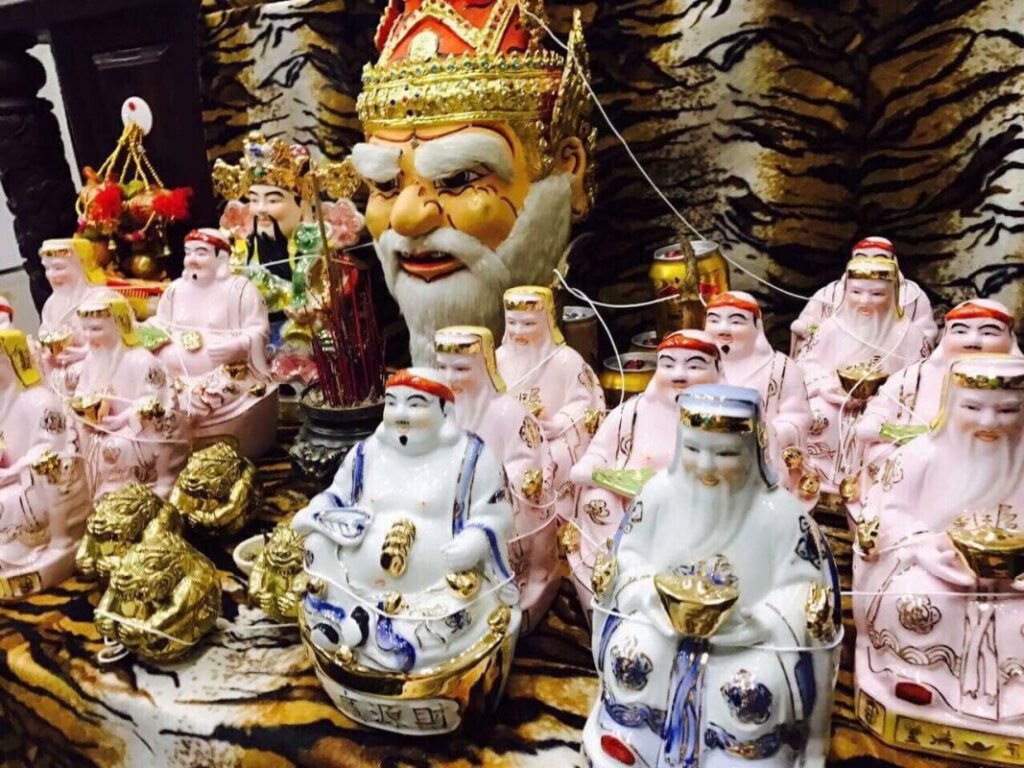&Yacute; nghĩa của giấc mơ thấy &ocirc;ng địa