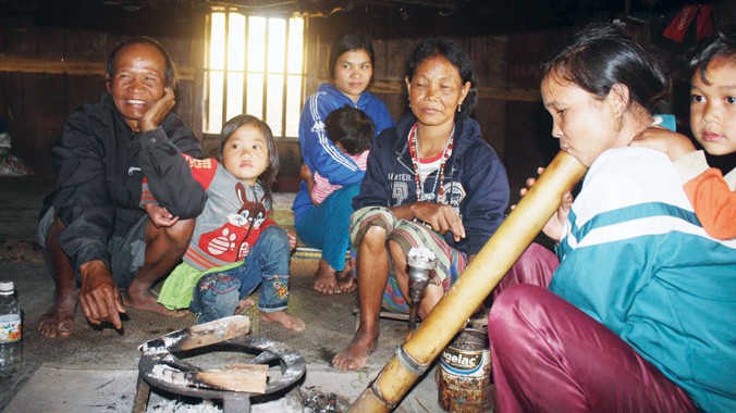 Nằm mơ thấy thuốc l&agrave;o đ&aacute;nh đề con g&igrave;?