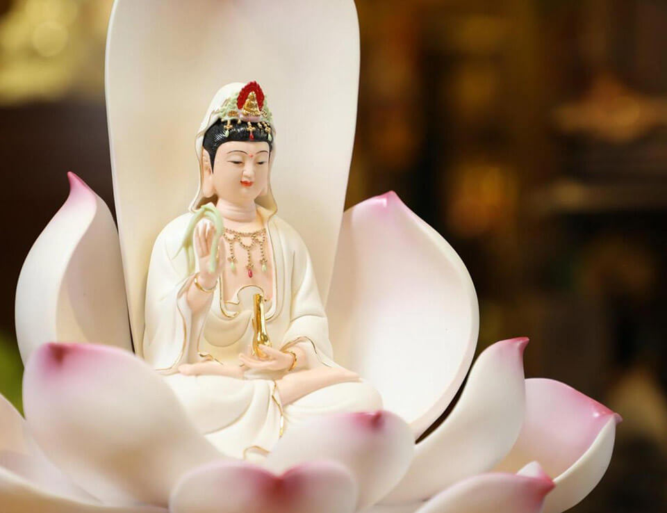 Nằm mơ thấy tượng quan &acirc;m đ&aacute;nh đề con g&igrave;?